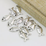 Tibet silver-color 50pcs Fishes Shape Spacers Beads DIY Findings B2537