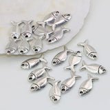 Tibet silver-color 50pcs Fishes Shape Spacers Beads DIY Findings B2537