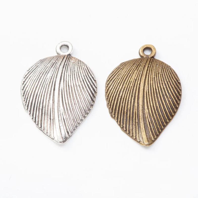 100pcs Antique Silver Metal Leaf Charms for Jewelry Making