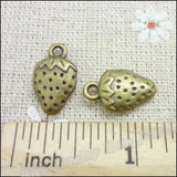 50pcs Vintage Charms Strawberry Pendant Bracelets Necklace DIY Jewelry Making