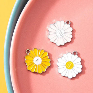 10pcs/Lot Daisy Flower Enamel Charms Necklace DIY Pendant Jewelry Accessories