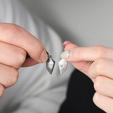 Magnet Chain Couple Necklace Stitching Attracting Creative Pendant