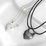 Magnet Chain Couple Necklace Stitching Attracting Creative Pendant