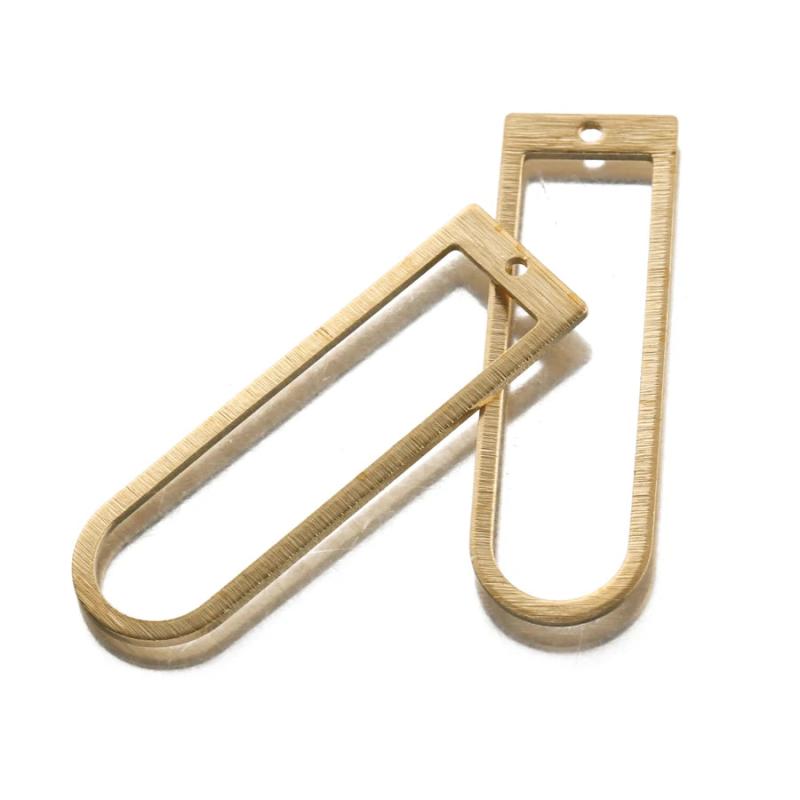 20pcs Raw Brass Textured D Shape Resin Frame Charms Pendants