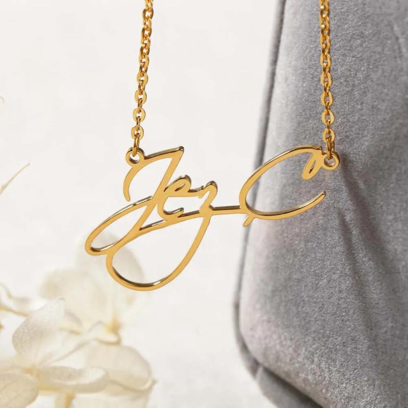Personalized Cursive Name Necklace for Women - Wedding Jewelry Gift