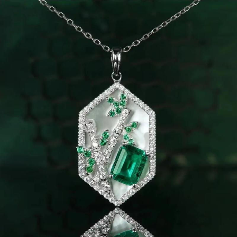 S925 Silver Necklace Shell Carved Landscape Zircon Stone Retro Choker