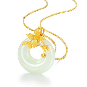 Hetian Jade Round Pendant Flower Clavicle Chain Wedding Jewelry