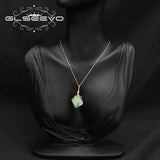Green Tanglin Woman Pendant Necklace Charm Elegance Retro Fine Jewelry