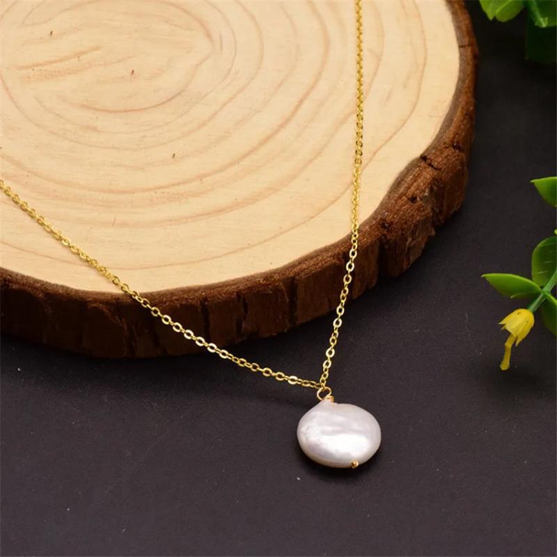 Freshwater Pearl Pendant Necklace Clavicle Chain