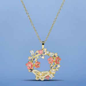 Colorful Flower Circle Women's Pendant Necklace with Zircon Butterfly