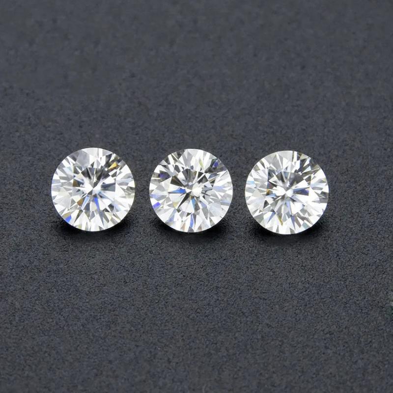 10 Hearts 10 Arrows D Round Brilliant Diamond for Wedding Ring