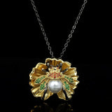 18k Little Bee Necklace with Freshwater Pearl Pendant