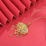 Hetian Jade Dancing Butterfly Necklace Ancient Craft Jewelry