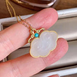 Chinese Palace Style Hetian Chalcedony Xiangyun Pendant Necklace