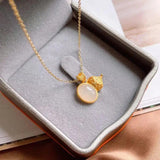 Chinese Retro Silver Inlaid Hetian Jade Gourd Pendant Necklace