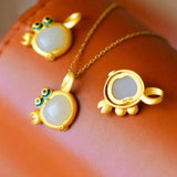 Silver Inlaid Hetian Jade Crab Pendant Necklace Women Charm Jewelry