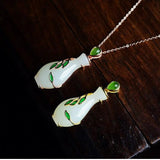 Silver Rose Inlaid Chalcedony Pendant Necklace, Creative Women's Jewelry