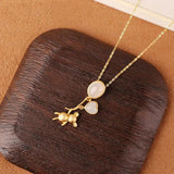 Silver Inlaid Chalcedony Clavicle Chain with Love Balloon Bear Pendant