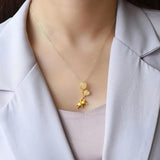 Silver Inlaid Chalcedony Clavicle Chain with Love Balloon Bear Pendant