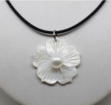 Natural Freshwater Mother Of Pearl Shell Flower Pendant Necklace