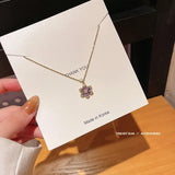 Zircon Small Flower Pendant Necklace in 18KT Gold