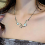 Geometric Moonstone Necklace for Lady Charm Thin Clavicle Chain Kolye Choker