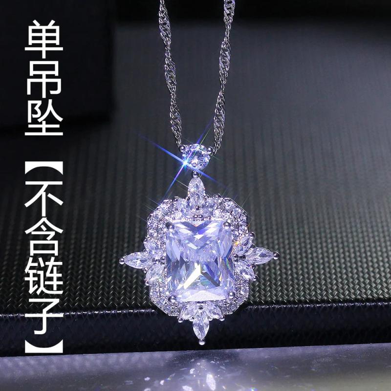 Yuzuk Sparkling Moissanite Gemstone Pendant Necklace Women