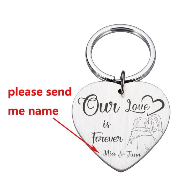 Personalized Name Keychains Couple Love Anniversary Gift for Boyfriend