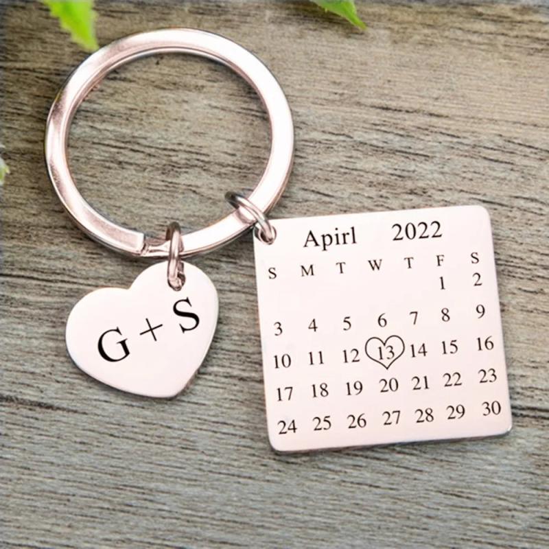 Calendar Keychain Stainless Steel Heart Keyring Wedding Personalized Gift
