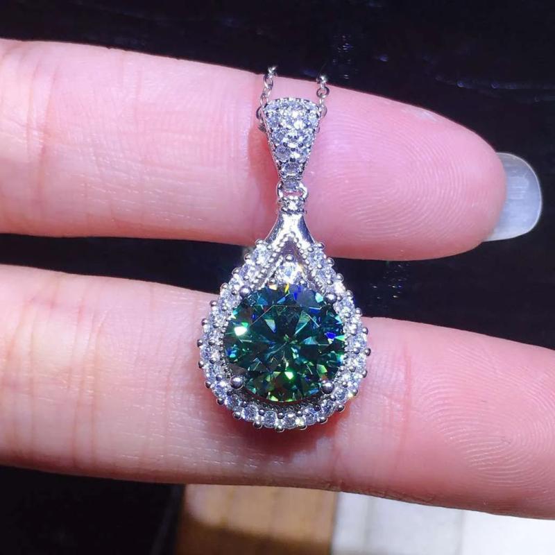 Inlaid Emerald Crystal Round Earrings, Women's Silver Jewelry