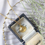Vintage 18k Shell Pendant Necklace Stainless Steel Choker