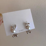 Pearl Metal Bunny Earrings Retro Personality Joker Temperament