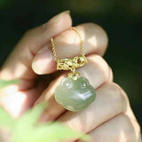 Vintage Hetian Jade Cloud Necklace Ancient Craft Pendant Ethnic Wedding Jewelry