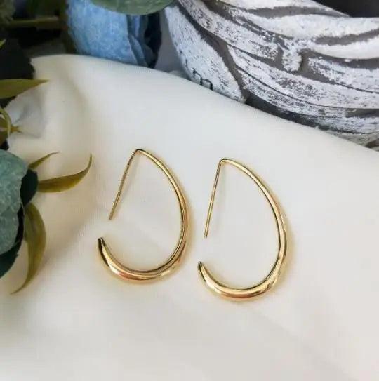 Half Crescent Minimalist Alloy Hoop Earrings for Women