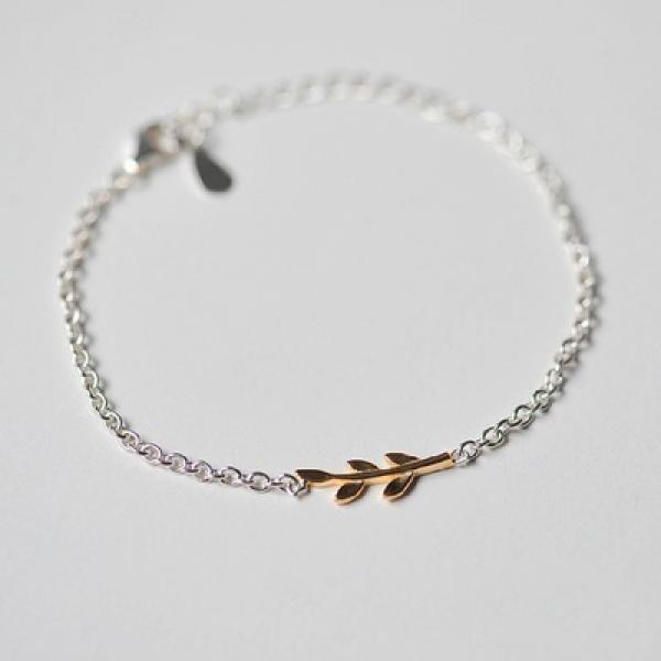925 Silver Bracelet with Bar Leaves Design