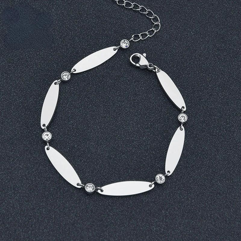 Diamond Oval Family Bracelets Engraved with 6 Names