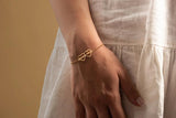 Personalized English Towne Name Bracelet for Women in Silver Stainless Steel
