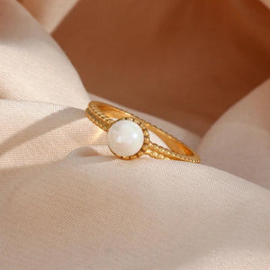 Luxury Stainless Steel 18K Braid Texture Round Pearl Ring For Women
