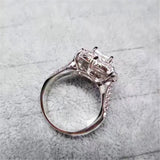 Flower Shape Bridal Wedding Engagement Ring Plated Bijoux CC721