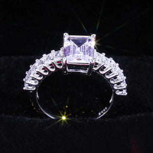 Women's Cubic Zircon Engagement Ring