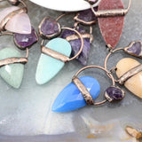 Vintage Natural Stone Healing Rose Crystals Pendant Necklace