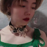 Vintage Hand Beaded Flower Woman Party Choker Necklace