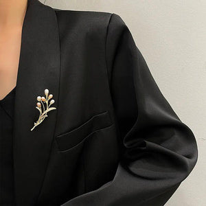 Natural Freshwater Pearl 14K Filled Flower Brooch