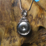 Green Chalcedony Inlaid Peace Buckle Necklace For Woman