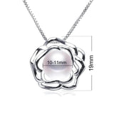 Natural Freshwater Pearl Flower Pendant Necklace