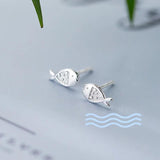 Trustdavis 925 Sterling Silver Mini Fish Charm Stud Earrings