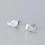 Trustdavis 925 Sterling Silver Mini Fish Charm Stud Earrings