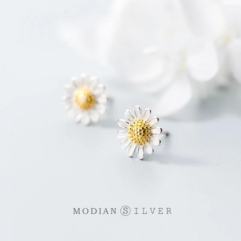 Sterling Silver Daisy Flower Stud Earrings for Women