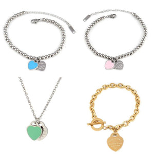 Heart Pendant Stainless Steel Bracelet for Women