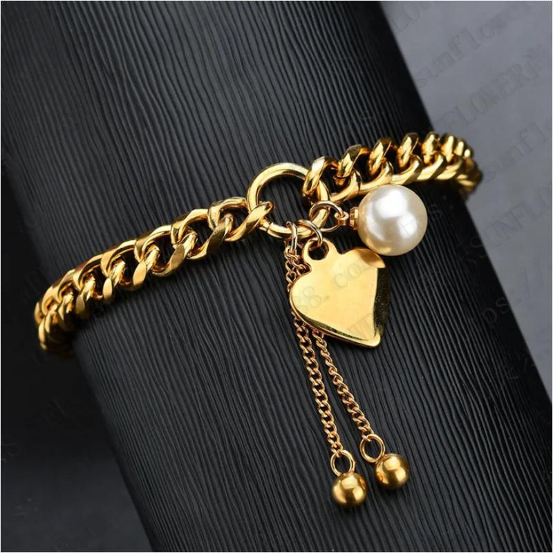 Elegant Heart Pearl Bracelet for Women